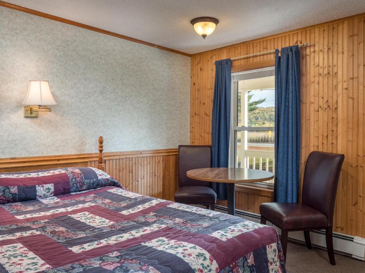 The At The Rostay Motel 3*