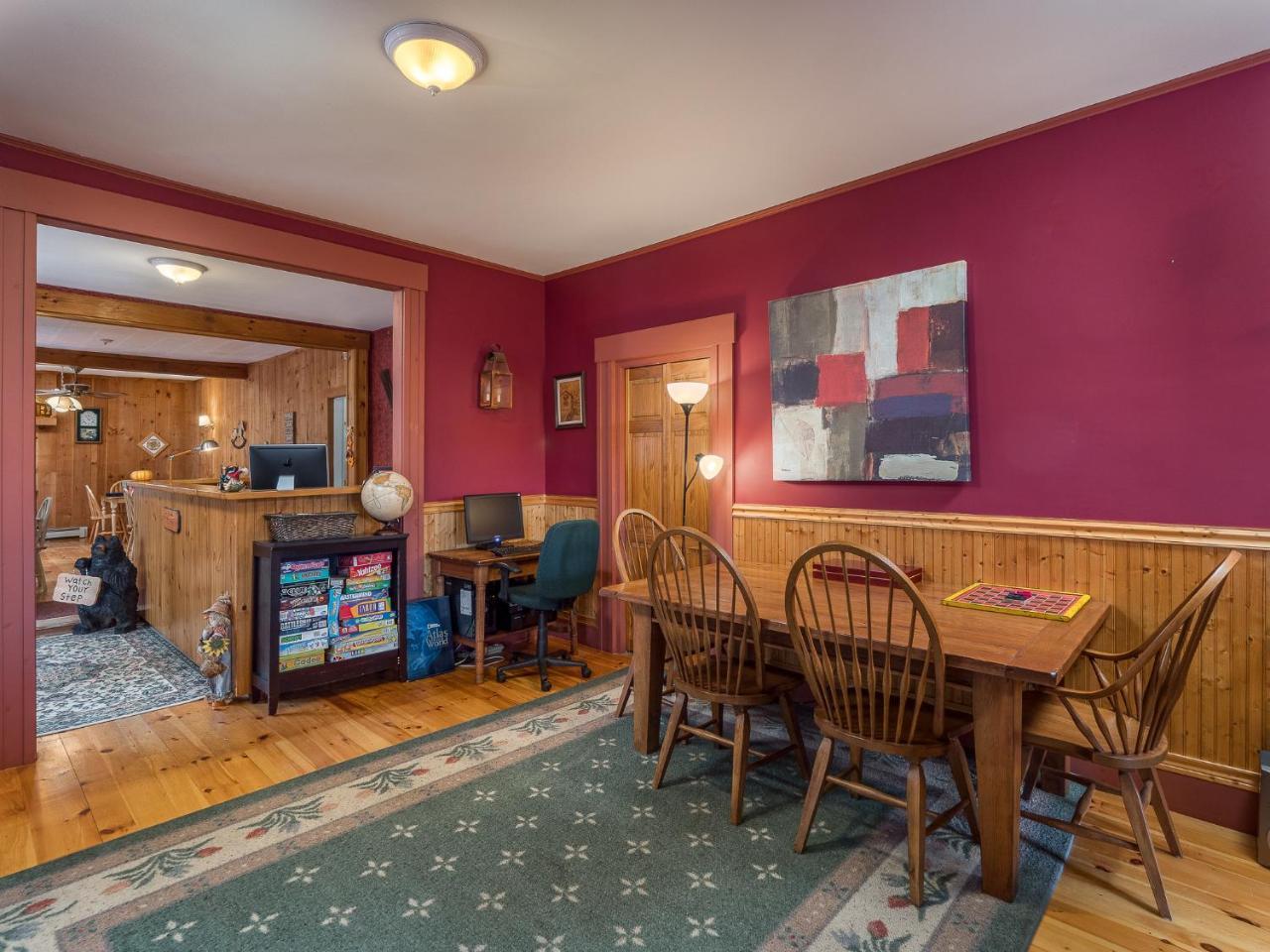 Motel The At The Rostay 3*